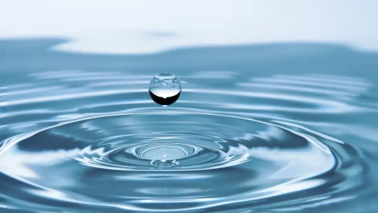Produrre acqua potabile dall’umidità h24 e senza energia